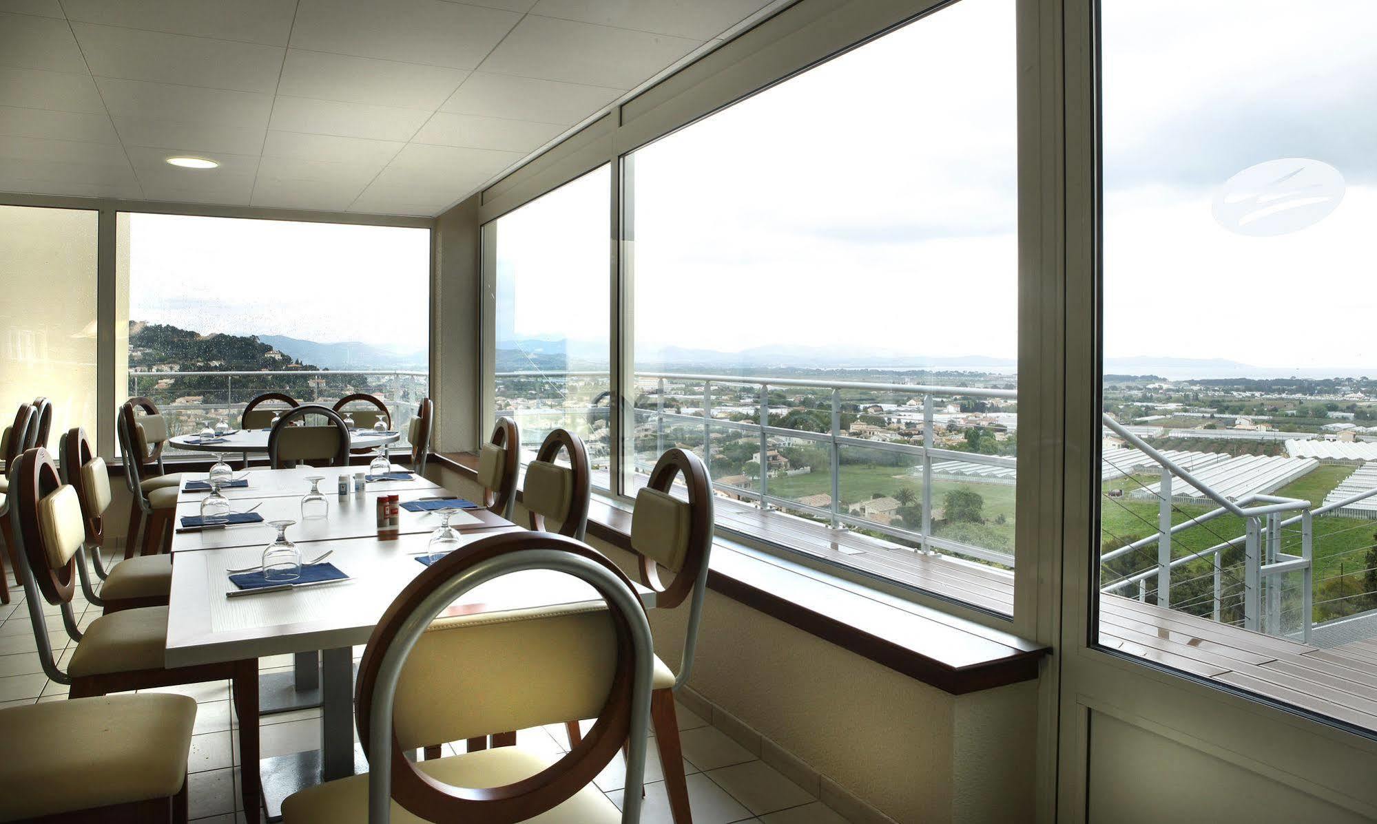 Hotel Club La Font Des Horts Hyères Zewnętrze zdjęcie